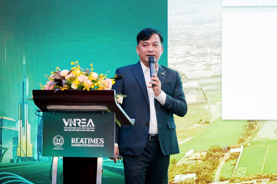 Chủ đầu tư giải thích lý do giá nhà tăng 'phi mã'