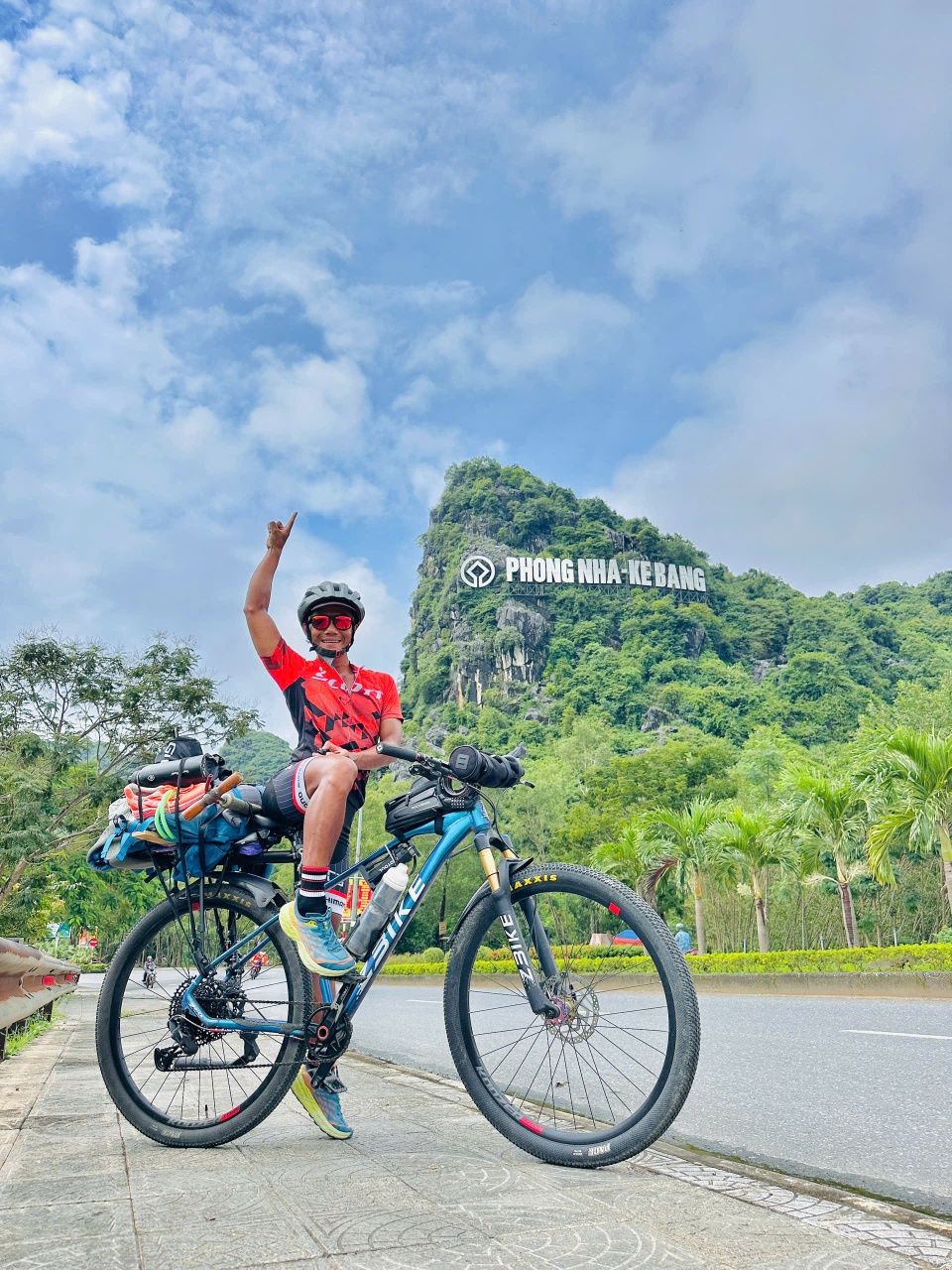 Dap xe xuyen Viet anh 11