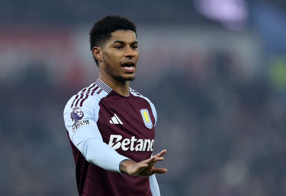 2025 02 19T193703Z 1025004007 UP1EL2J1IHPX1 RTRMADP 3 SOCCER ENGLAND AVL LIV REPORT