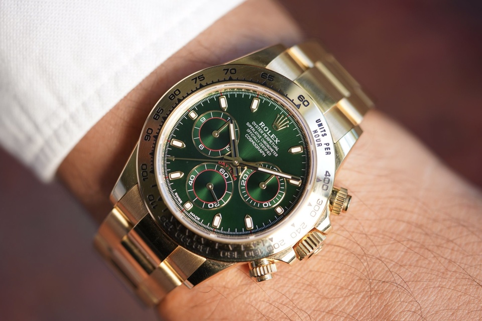 Rolex tăng giá đồng hồ vàng do giá vàng thế giới lập đỉnh