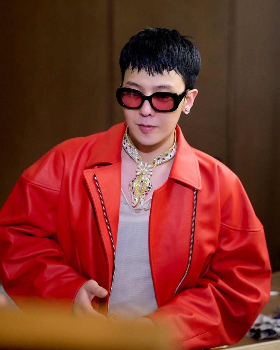 G-Dragon,  khan,  bandana,  Jacob & Co. anh 7