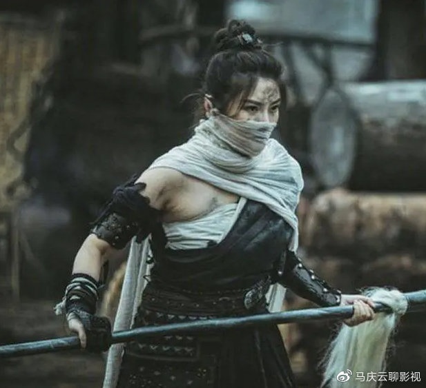Vo than Trieu Tu Long anh 2