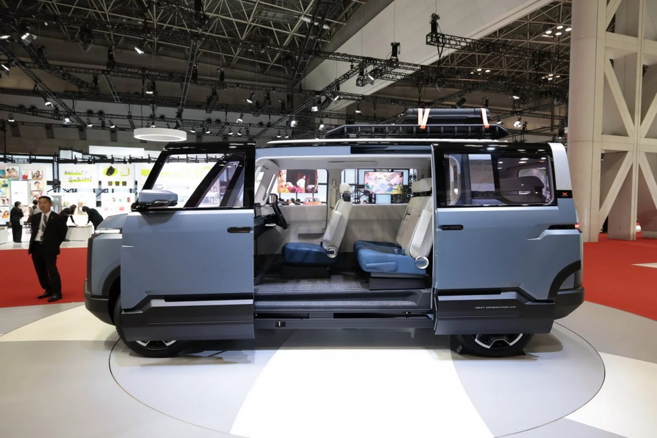 MPV Toyota anh 1
