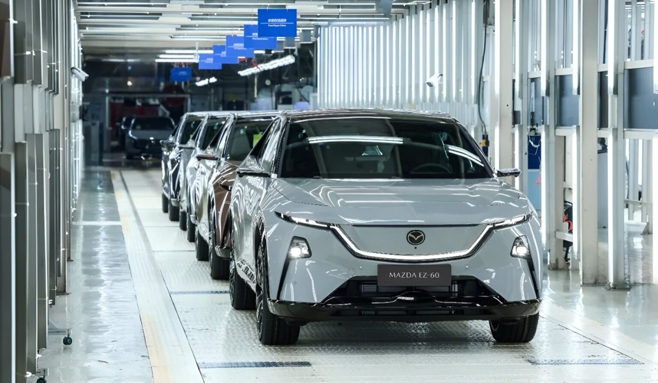 SUV điện của Mazda sẵn sàng bàn giao