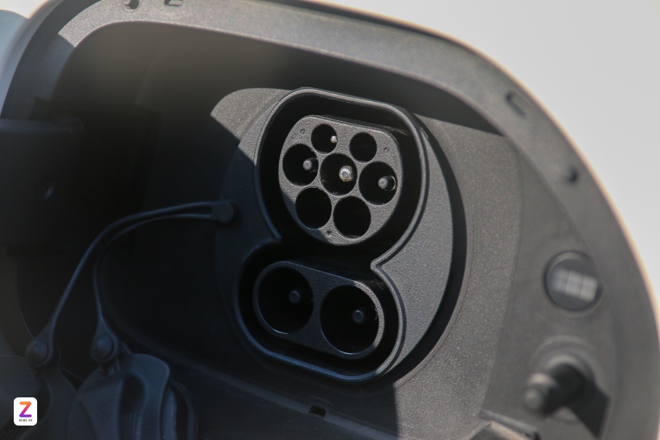 BYD Atto 2,  Geely EX2 anh 20