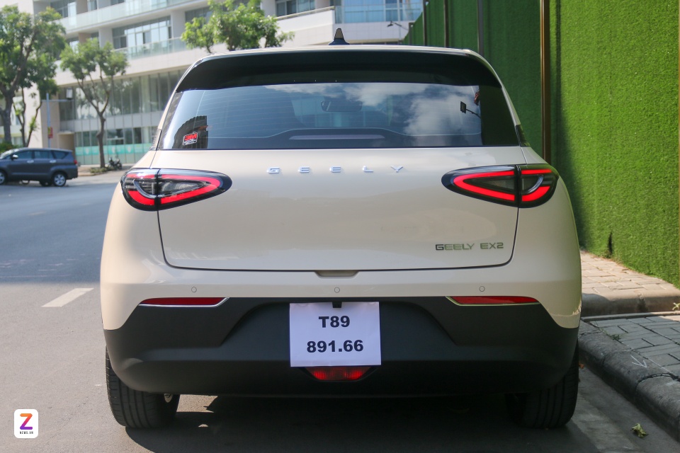 BYD Atto 2,  Geely EX2 anh 8