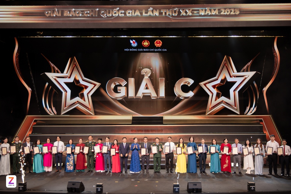 Giai bao chi Quoc gia anh 11