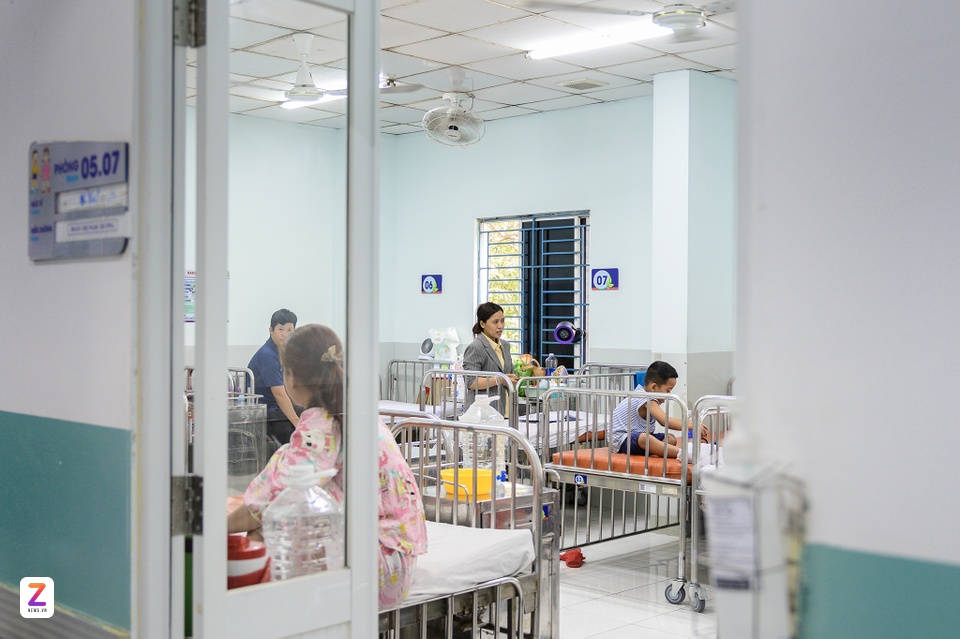 tay chan mieng anh 6