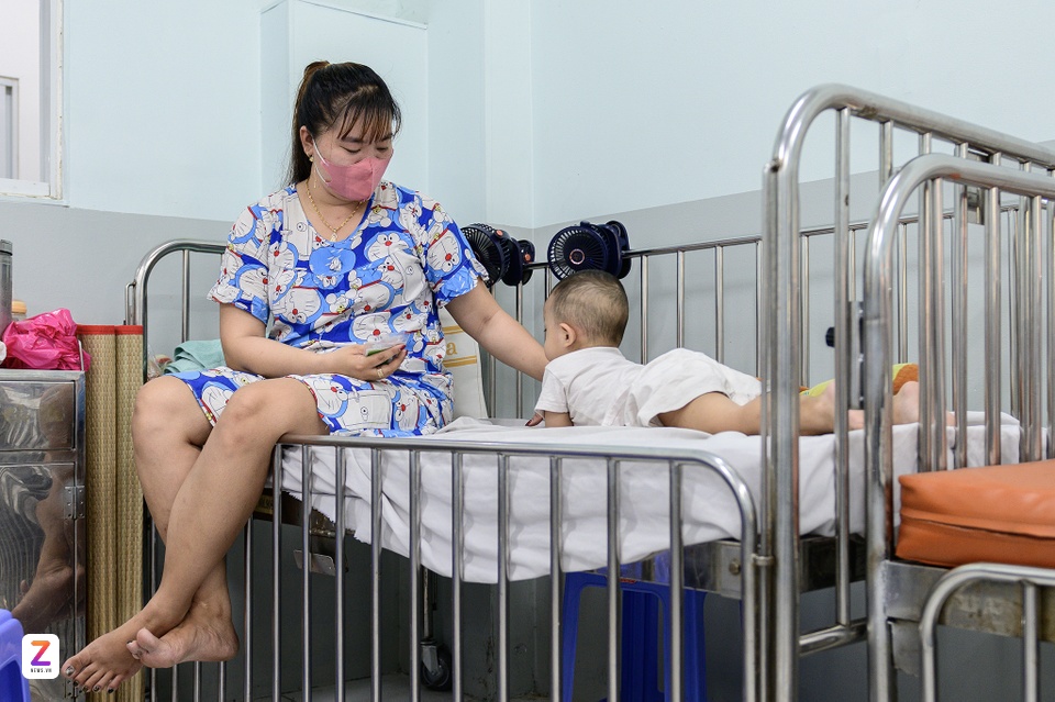 tay chan mieng anh 10