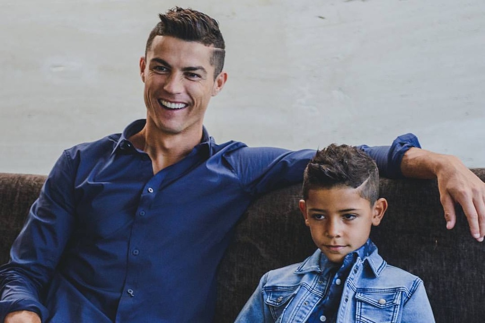 con trai ca cua ronaldo anh 8
