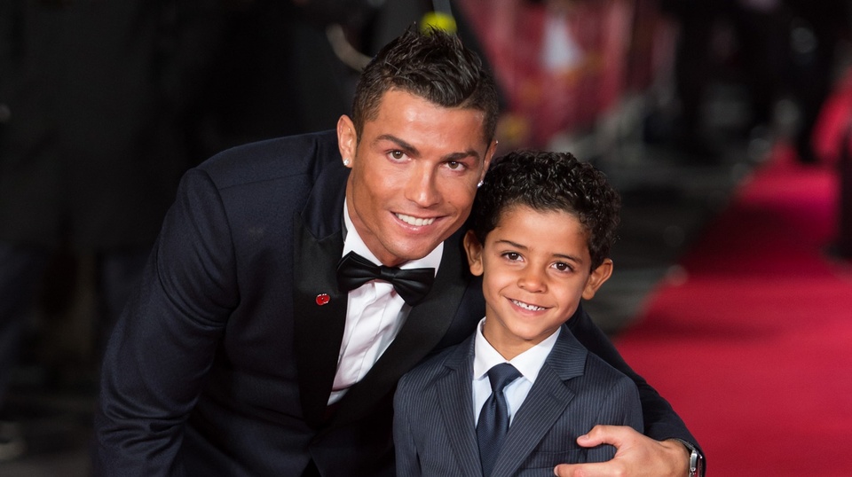 con trai ca cua ronaldo anh 7