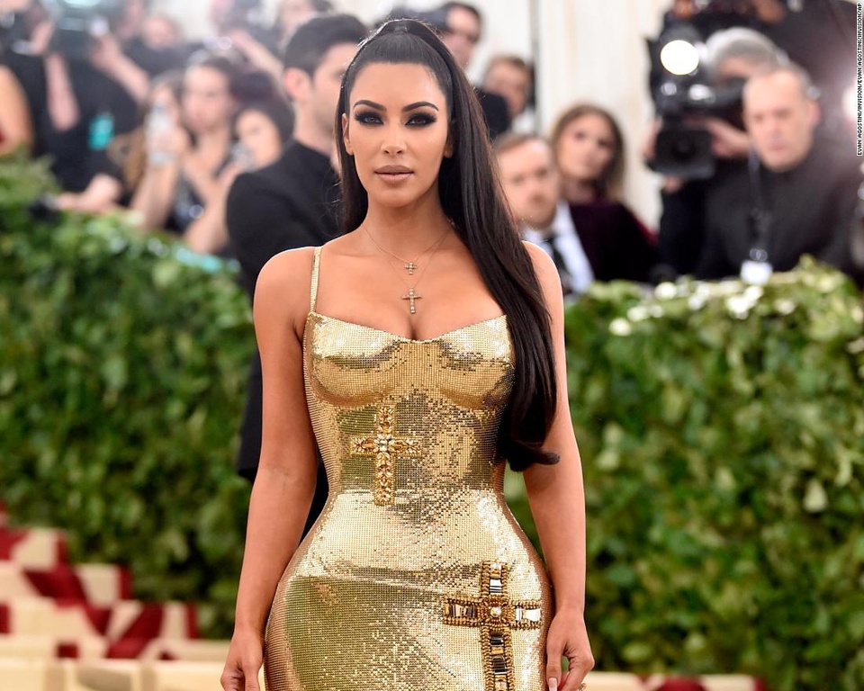 gia dinh chieu tro kardashian anh 3