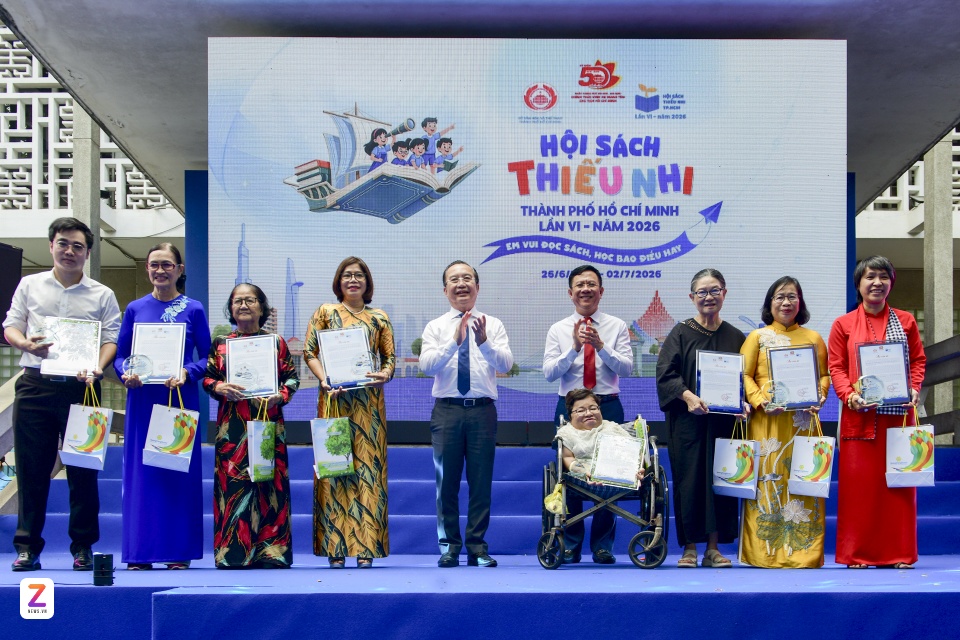hoi sach thieu nhi anh 5