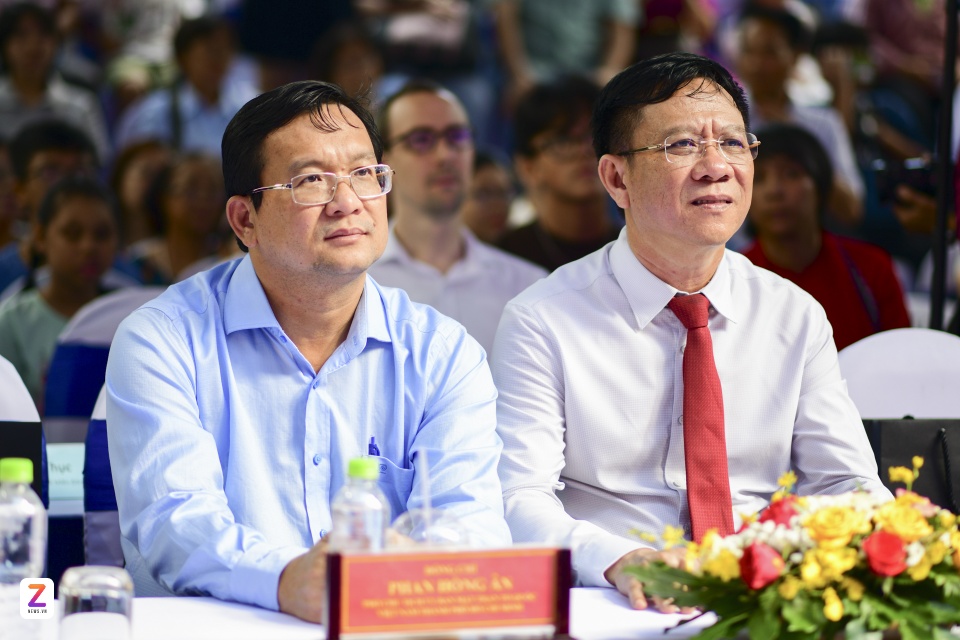 hoi sach thieu nhi anh 2