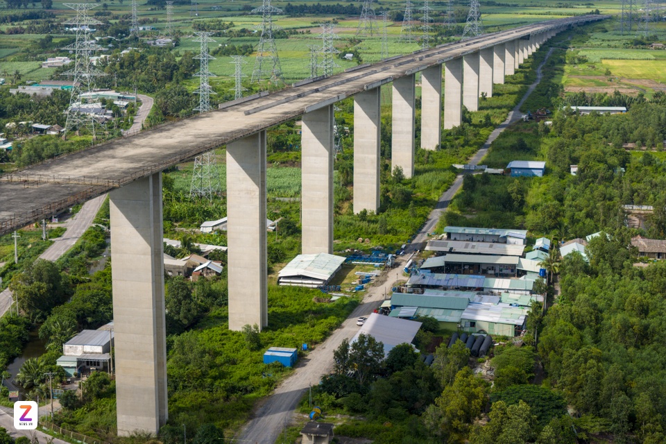 thi cong cau phuoc khanh anh 10