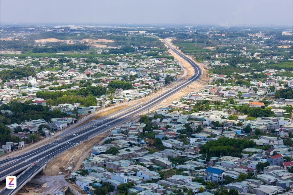 cao toc bien hoa anh 9