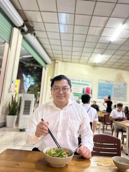 Hoang Nam Tien anh 15