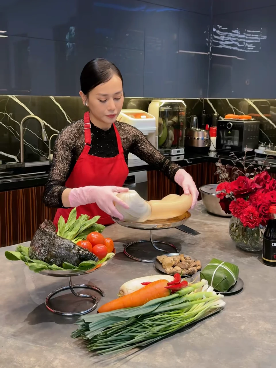 Phuong Oanh nau an anh 5
